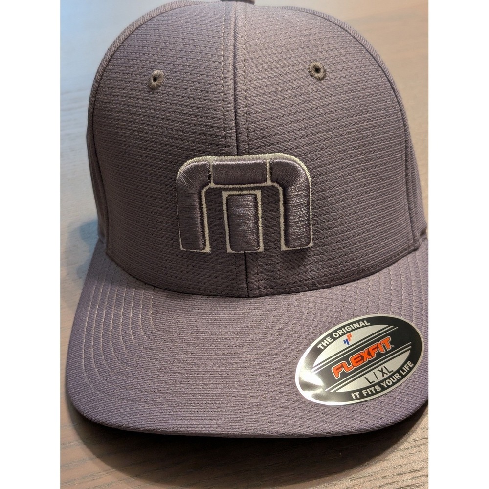 NEW TraviSMathew L/XL Fitted Gray